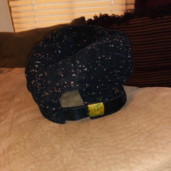 Asos Strap back hat - Picture 2 of 2